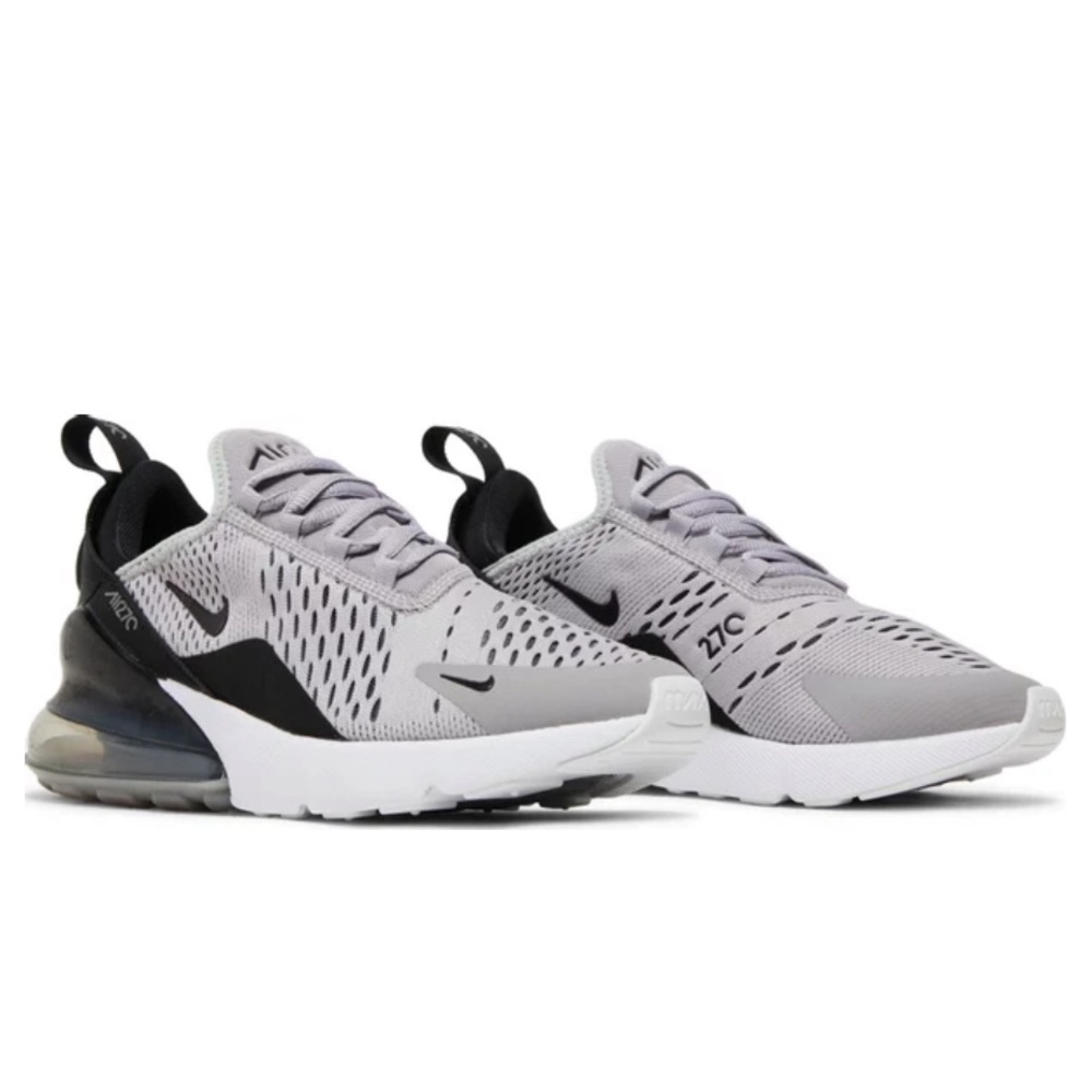 Nike Women’s Air Max 270 Light Grey Size 8.5